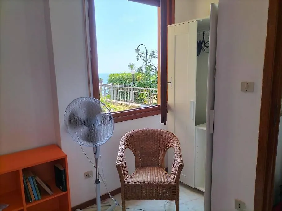 Holiday home Casa Con Giardino: Varazze